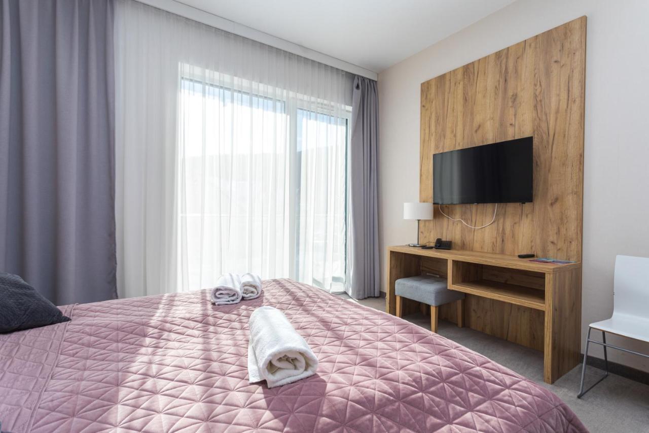 שייננה Aparthotel Apartamenty Czarna Gora 230 מראה חיצוני תמונה