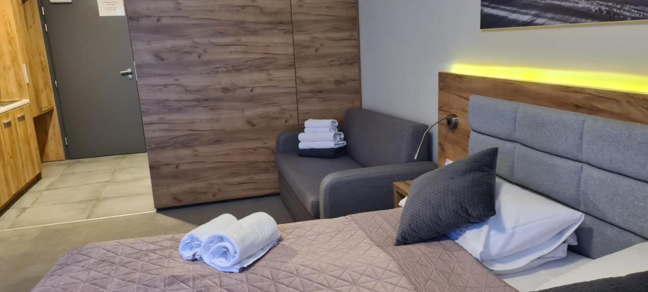 שייננה Aparthotel Apartamenty Czarna Gora 230 מראה חיצוני תמונה
